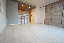 レーヴ・リボンYK 103 号室 1階1LDKのリビング/ダイニング