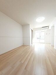 シャーロームＳ 102 号室 1階1LDKのリビング/ダイニング