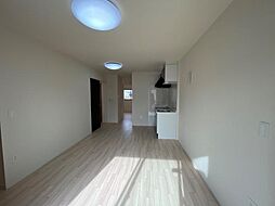 ペアリーフII 2階1LDKのリビング/ダイニング