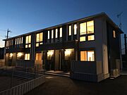外観写真（夜）