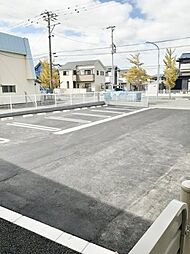 駐車場に車を止められます