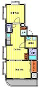 窓が多く、明るいお部屋です