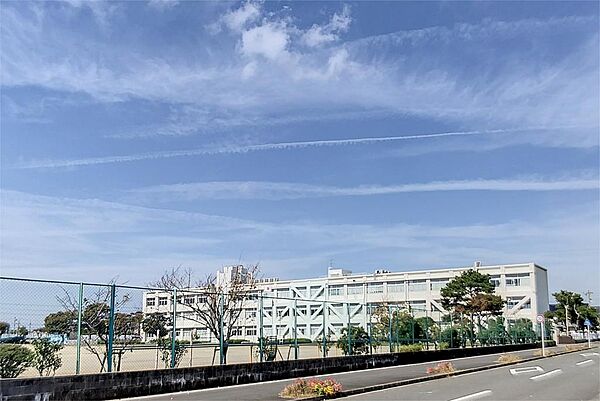 画像18:磐田市立竜洋北小学校（1124m）