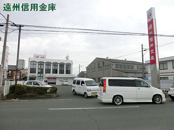 画像24:遠州信用金庫中島支店（554m）
