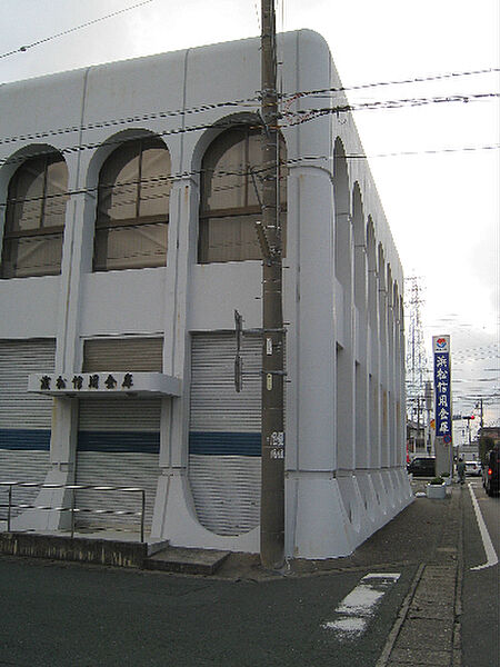 画像18:浜松いわた信用金庫上新屋支店（388m）