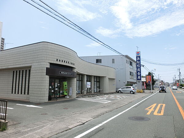 画像18:浜松いわた信用金庫上島支店（771m）