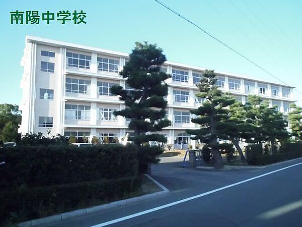 画像15:浜松市立南陽中学校（179m）