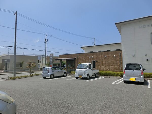 画像16:いわせ医院（623m）