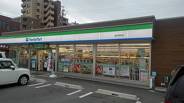 画像17:ファミリーマート袋井泉町店まで280m