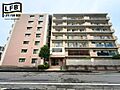 建物周辺は空間...