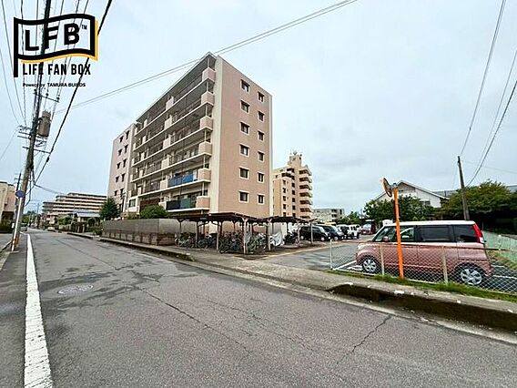前面道路含む現...