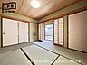 和室：来客用のお部屋としても使えます♪縁側でゆったり過ごすのもいいですね☆