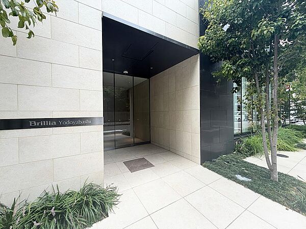 エントランスを拡大表示