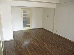 水坂ビル 4階1LDKのリビング/ダイニング