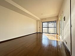 エトアール井口 7階3LDKのリビング/ダイニング