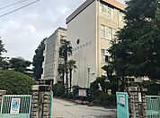 小学校「広島市立己斐小学校まで1121ｍ」
