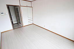 大芝グリーンコーポ 2階1Kのリビング/ダイニング