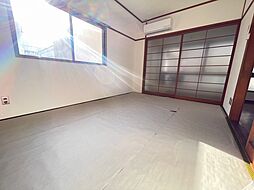 炭本ビル 2階1DKのリビング/ダイニング