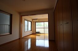 パレグレース平和公園 3階2DKのリビング/ダイニング