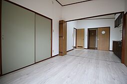 クレスト庚午南 4階2LDKのリビング/ダイニング