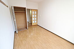 ドラゴーン金原 1階1Kのリビング/ダイニング