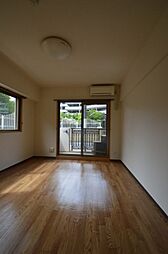 リベラーレ吉川 2階1Kのリビング/ダイニング