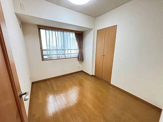 洋室4.9帖、...