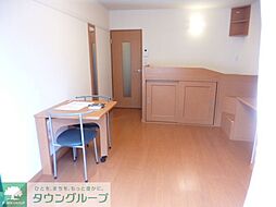 JR武蔵野線 吉川美南駅 徒歩11分の賃貸アパート 2階1Kのリビング/ダイニング