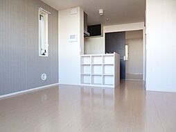 エアフォルク 101 1階1LDKのリビング/ダイニング