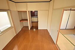 パークサイドＵＫ　II 201 2階2DKのリビング/ダイニング