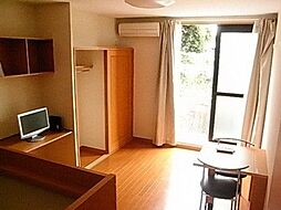 レオパレスサンロード 106 1階1Kのリビング/ダイニング