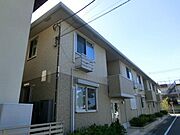 静かな住宅地にございます