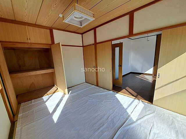 寝室