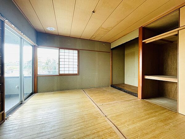 室内
