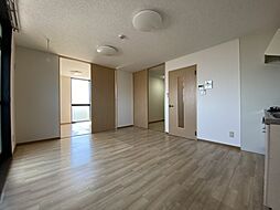 リアン飾東A 301 3階2LDKのリビング/ダイニング