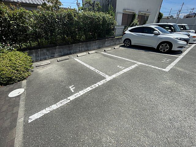 7 / 9