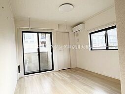 小田急江ノ島線 南林間駅 徒歩11分の賃貸アパート 1階1Kのリビング/ダイニング