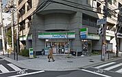 ファミリーマート辻堂新町三丁目店 988m