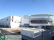 ららぽーと 徒歩4分。ショッピングセンター 310m