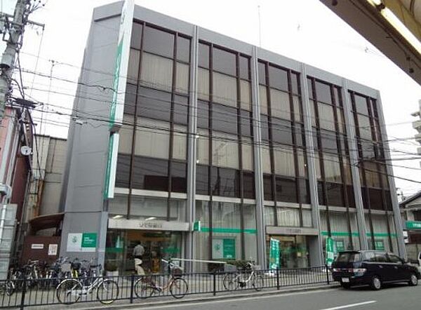 【銀行】りそな銀行 小阪支店まで818ｍ