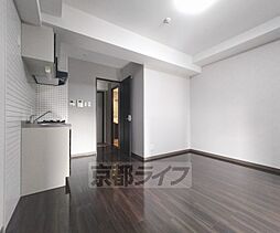 京都市営烏丸線 今出川駅 徒歩17分の賃貸マンション 3階1LDKのリビング/ダイニング