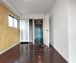 JR山陰本線 二条駅 徒歩18分の賃貸マンション 4階1Kのリビング/ダイニング