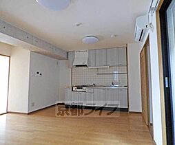 京福電気鉄道北野線 北野白梅町駅 徒歩16分の賃貸マンション 8階3LDKのリビング/ダイニング