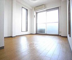 京都市営烏丸線 今出川駅 徒歩12分の賃貸マンション 1階1Kのリビング/ダイニング