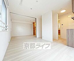 メゾン・ソネット二条新町 201