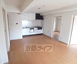 京都市営烏丸線 北山駅 徒歩7分の賃貸マンション 2階3LDKのリビング/ダイニング