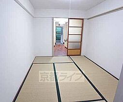 京栄マンション 4階1Kのリビング/ダイニング