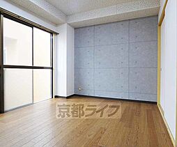 京都市営烏丸線 今出川駅 徒歩1分の賃貸マンション 5階1Kのリビング/ダイニング