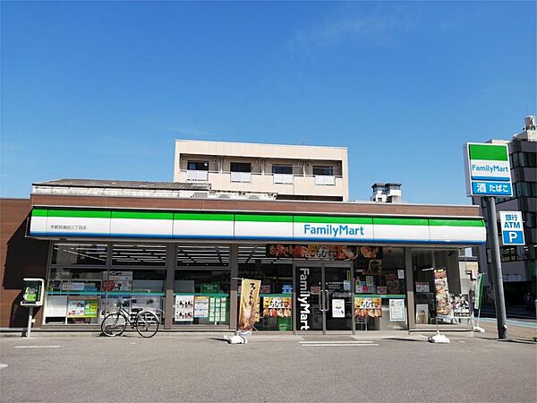 画像15:ファミリーマート 宇都宮塙田三丁目店（153m）