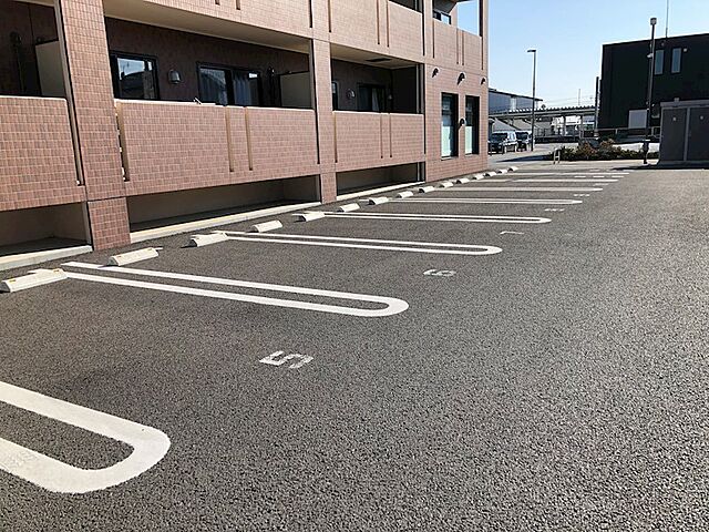 4 / 13
